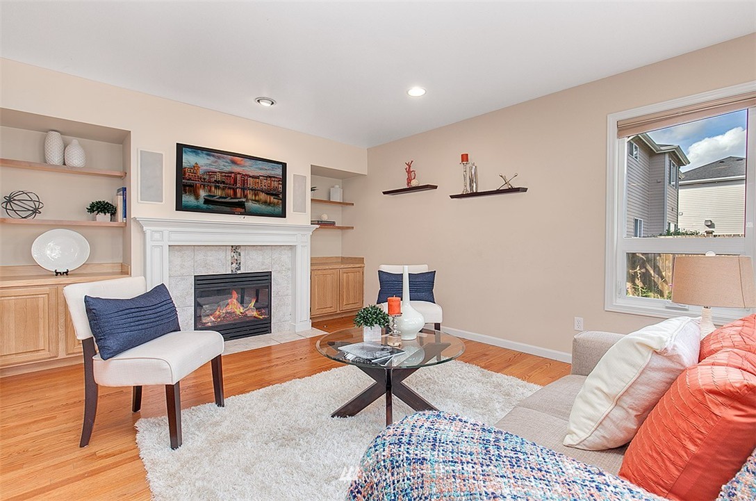 19222 86th Place Northeast Bothell, WA 98011 - Photo 10 of 25 Gallery Image 10