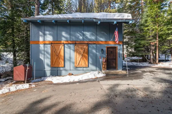 $1,055,000 | 651 Country Club Drive, Incline Village, NV 89451