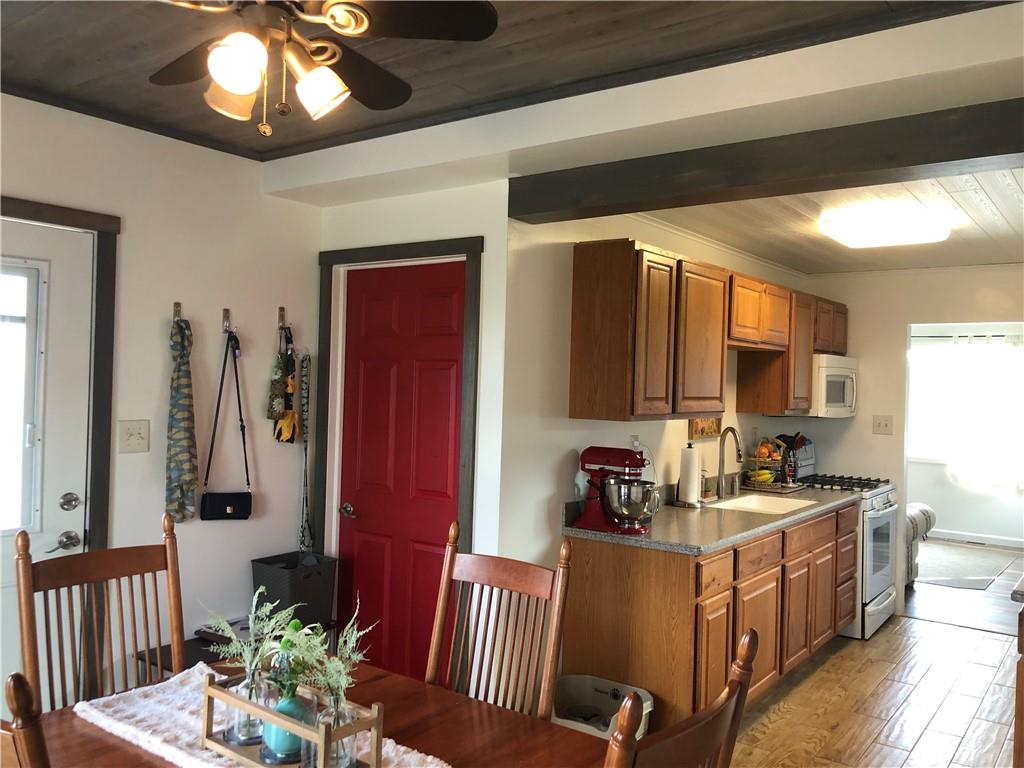 10951 Old Trail Road Irwin, PA 15642 - Photo 10 of 22 Gallery Image 10