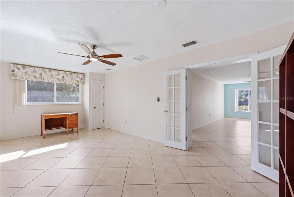 255 Rigel Road Venice, FL 34293 - Photo 34 of 52