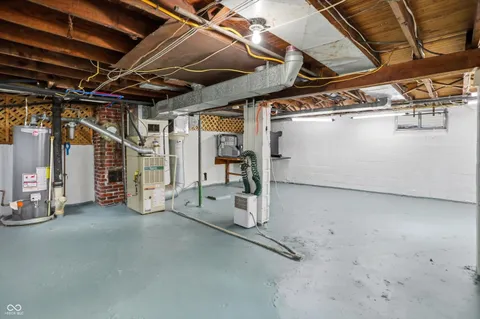 $249,500 | 4949 West 12th Street, Speedway, IN 46224