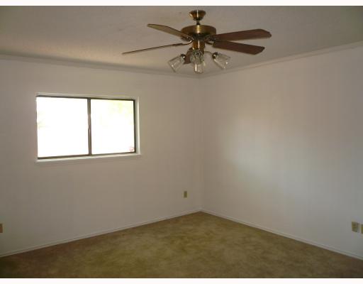 4349 Aaron Drive Corpus Christi, TX 78413 - Photo 6 of 10 an empty room with a window