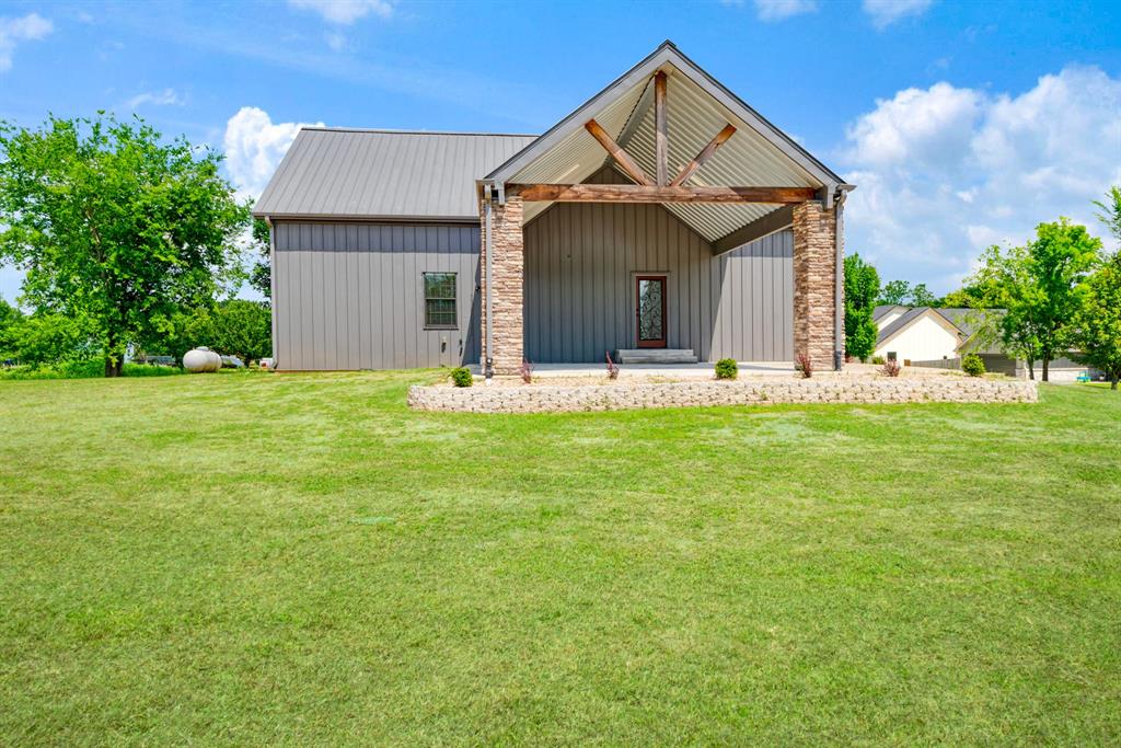209 Helena Drive Powderly, TX 75473 - Photo 5 of 23