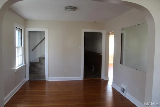 $179,000 | 8910 Shawnee Lane, St. Louis, MO 63114