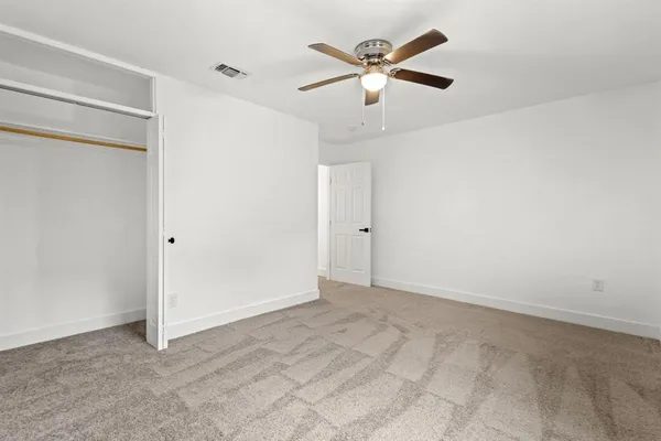 $2,490 | 6000 Cool Springs Drive, Arlington, TX 76001