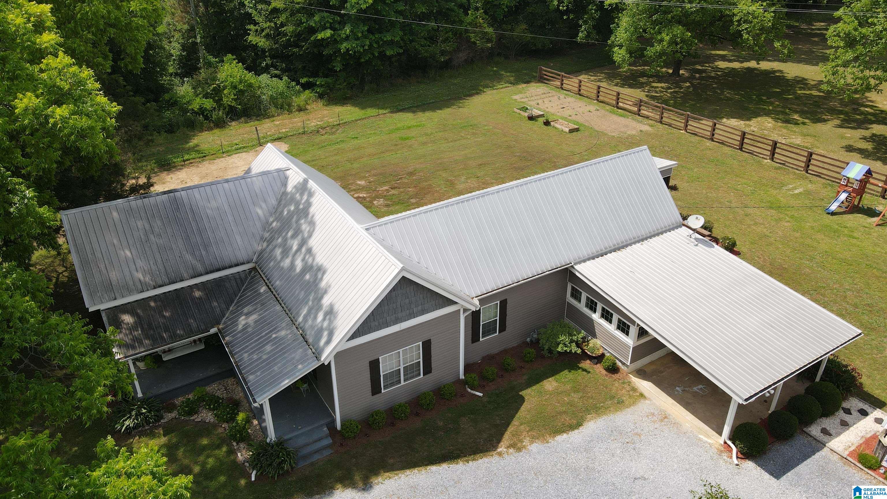 9696 Highway 62 Vincent, AL 35178 - Photo 5 of 50