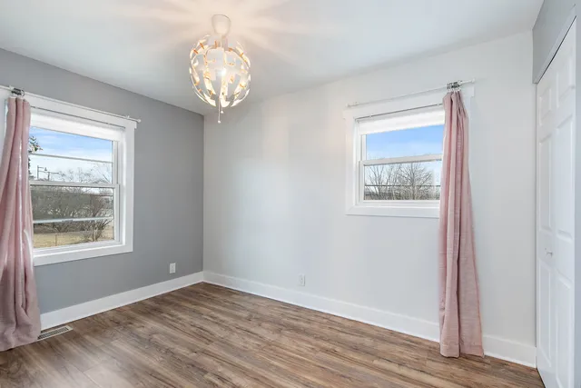 $360,000 | 1014 Vine Street, Streamwood, IL 60107