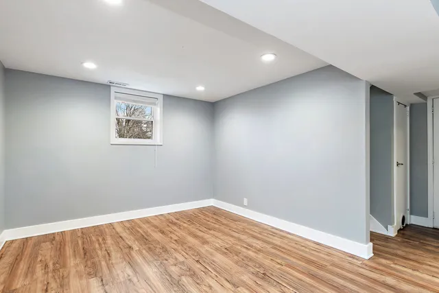 $360,000 | 1014 Vine Street, Streamwood, IL 60107