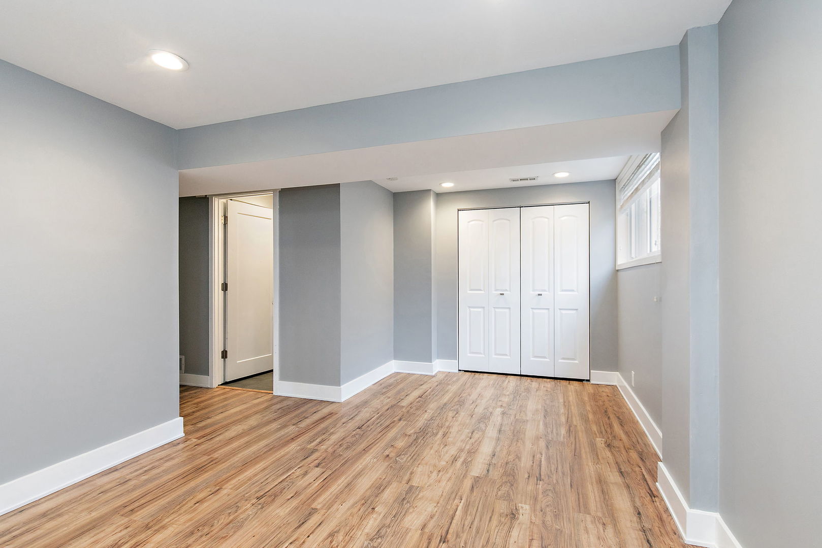 1014 Vine Street Streamwood, IL 60107 - Photo 15 of 23 a view of a room with wooden floor