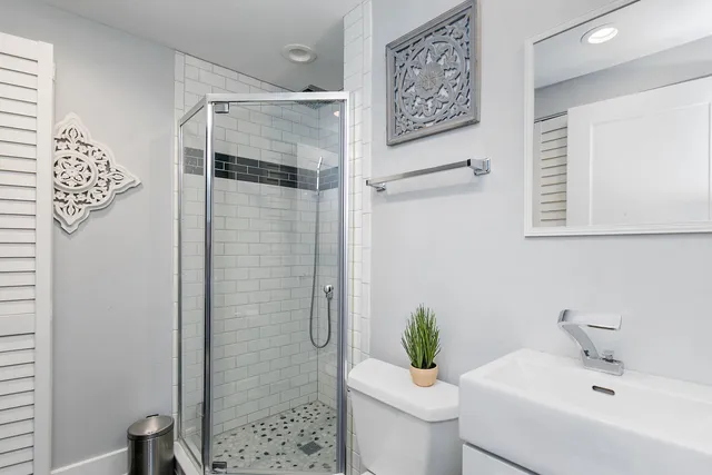 $360,000 | 1014 Vine Street, Streamwood, IL 60107