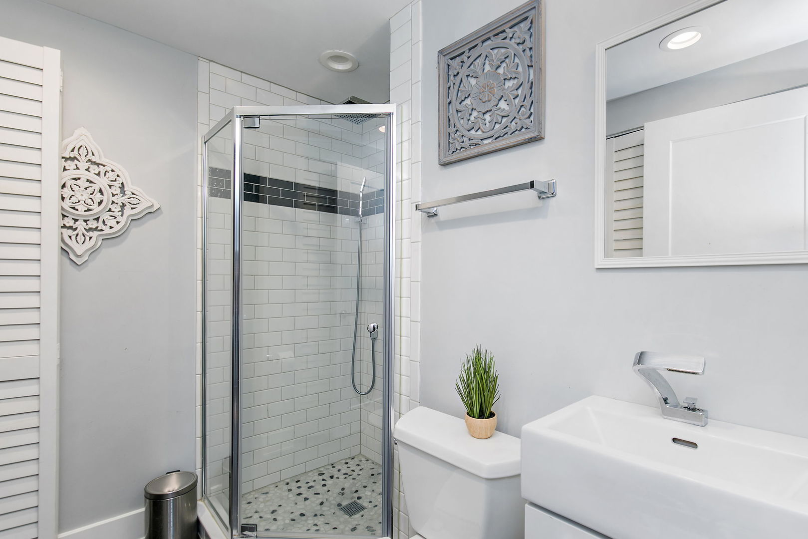 1014 Vine Street Streamwood, IL 60107 - Photo 16 of 23 a bathroom with a sink toilet and shower