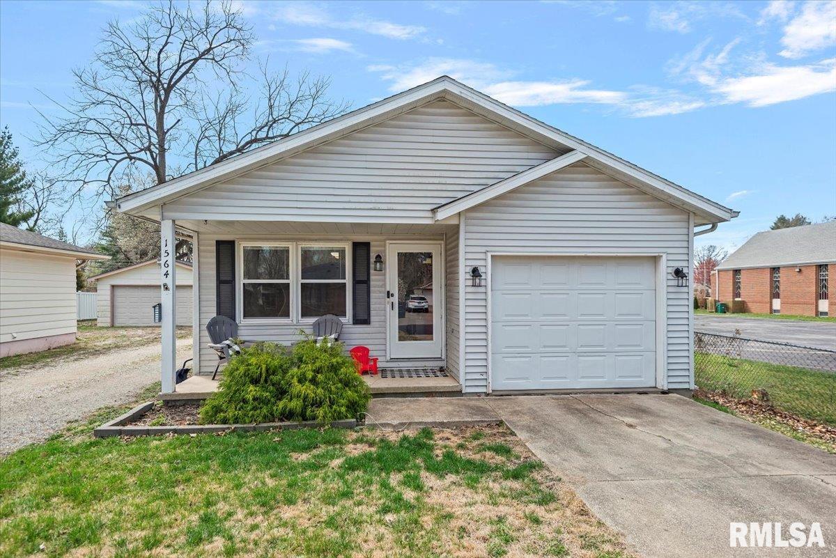 1564 Reed Avenue Springfield, IL 62704 - Photo 1 of 23 Gallery Image 1