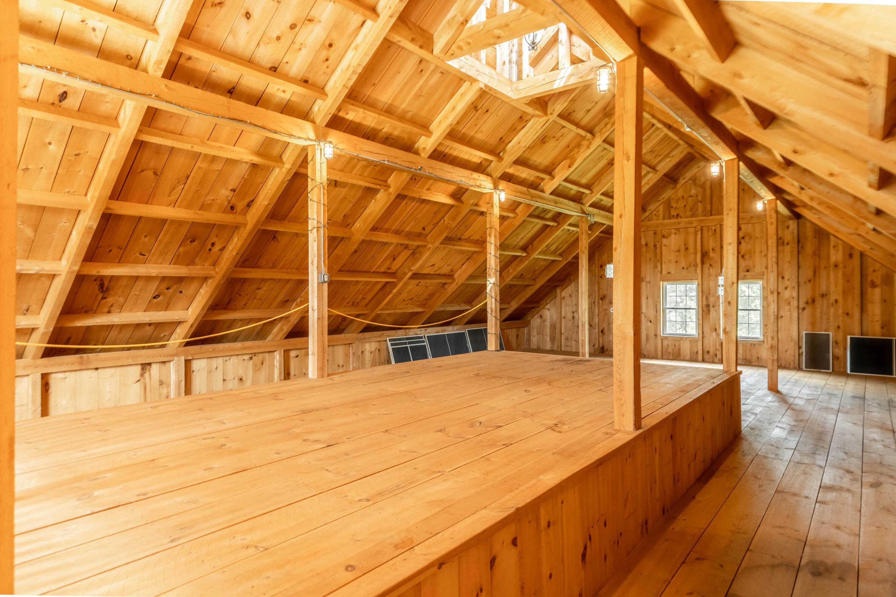 215 Tuttle Road Cumberland, ME 04021 - Photo 41 of 50 215 Tuttle Barn
