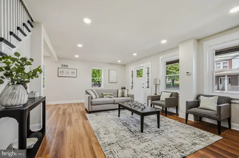$374,900 | 414 West 28th Street, Wilmington, DE 19802