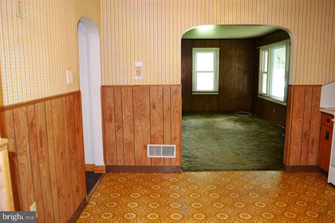 6070 Old Hanover Road Spring Grove, PA 17362 - Photo 7 of 28