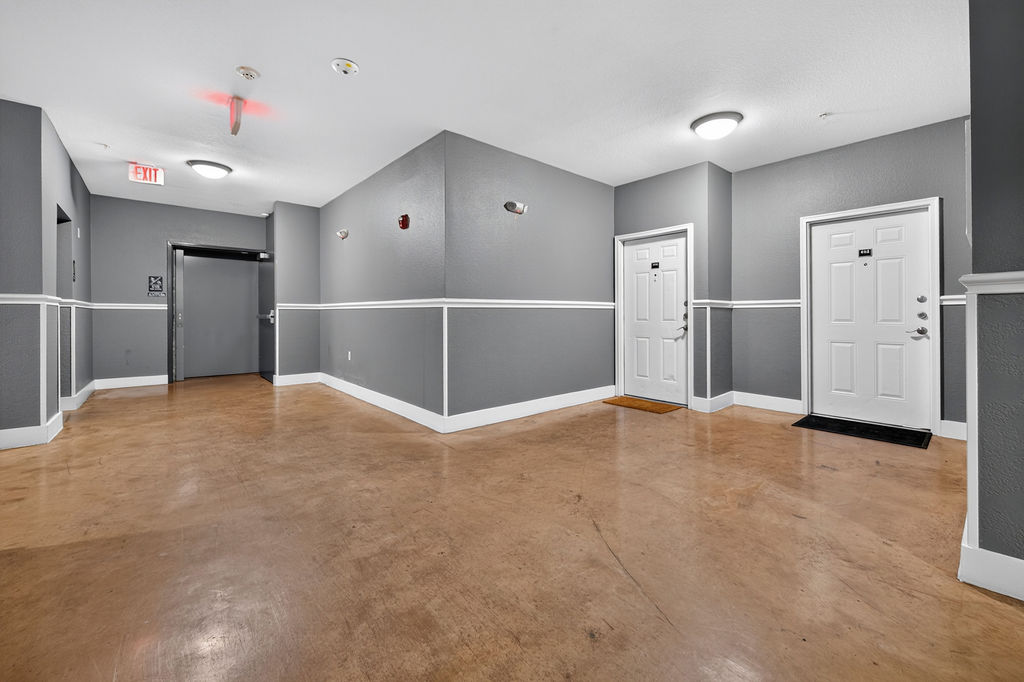 910 West 25th Street, Unit 406 Austin, TX 78705 - Photo 4 of 29