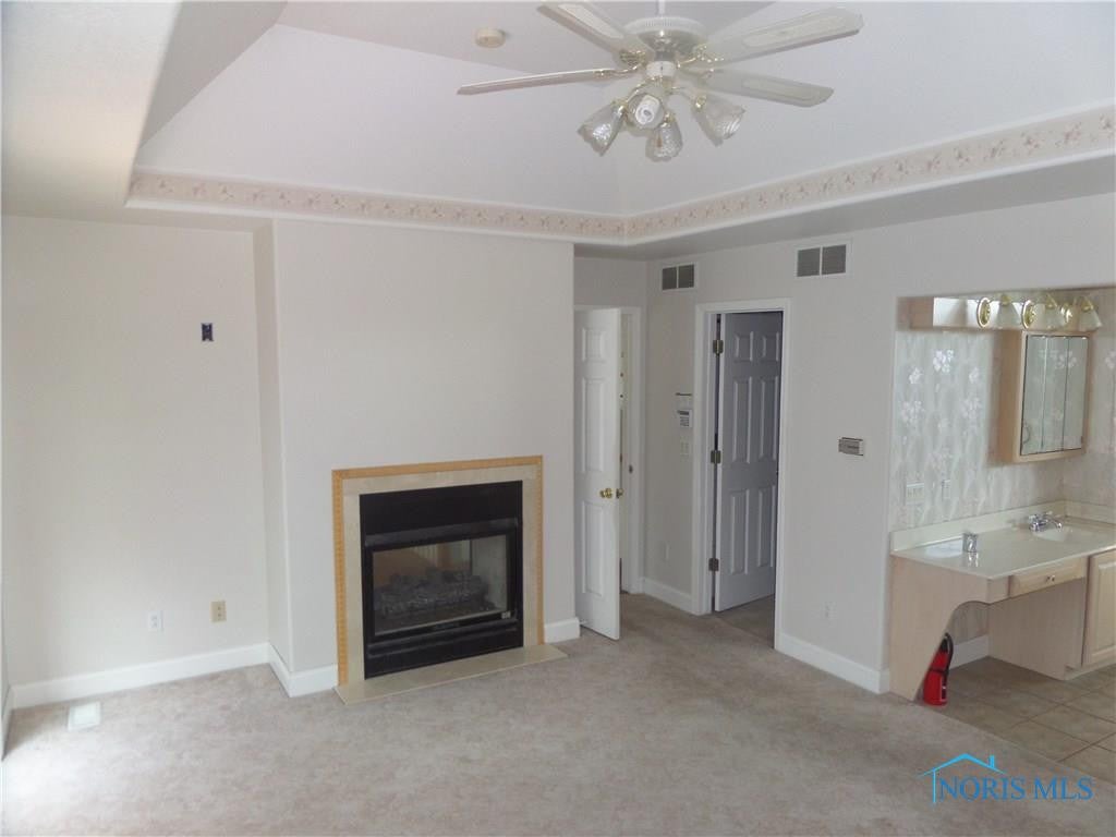 200 South Cousino Road Oregon, OH 43616 - Photo 6 of 9 Gallery Image 6