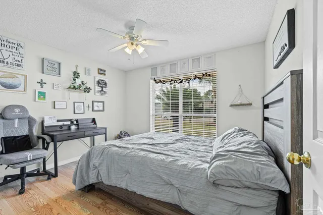 $2,700 | 8092 Hartington Drive, Navarre, FL 32566