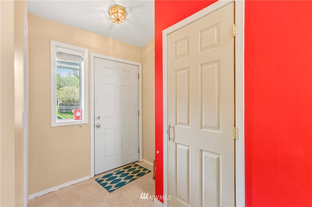 44231 Pine Road Gold Bar, WA 98251 - Photo 9 of 24 Gallery Image 9