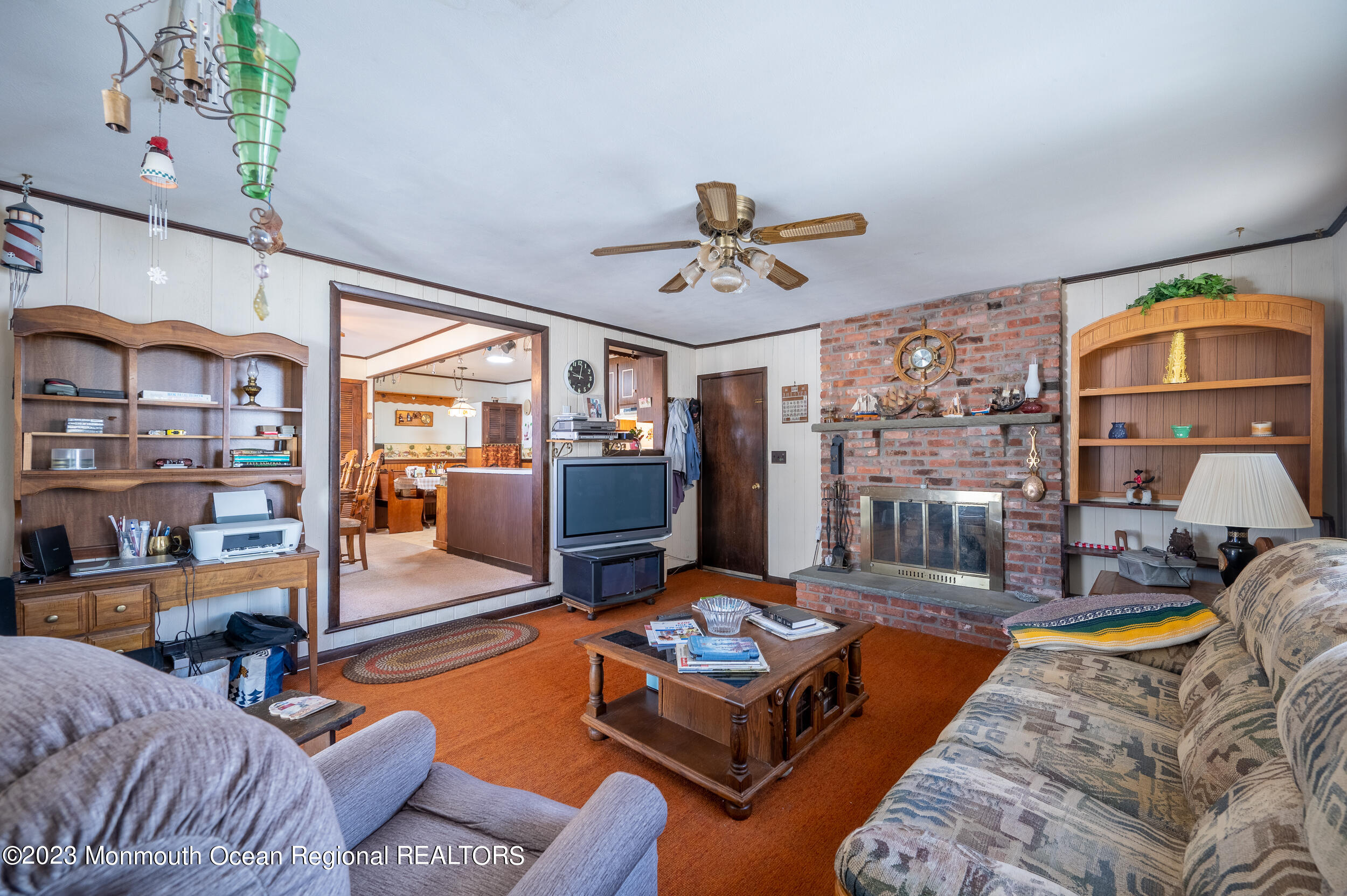 196 Pinewood Road Toms River, NJ 08753 - Photo 12 of 27 Family 3