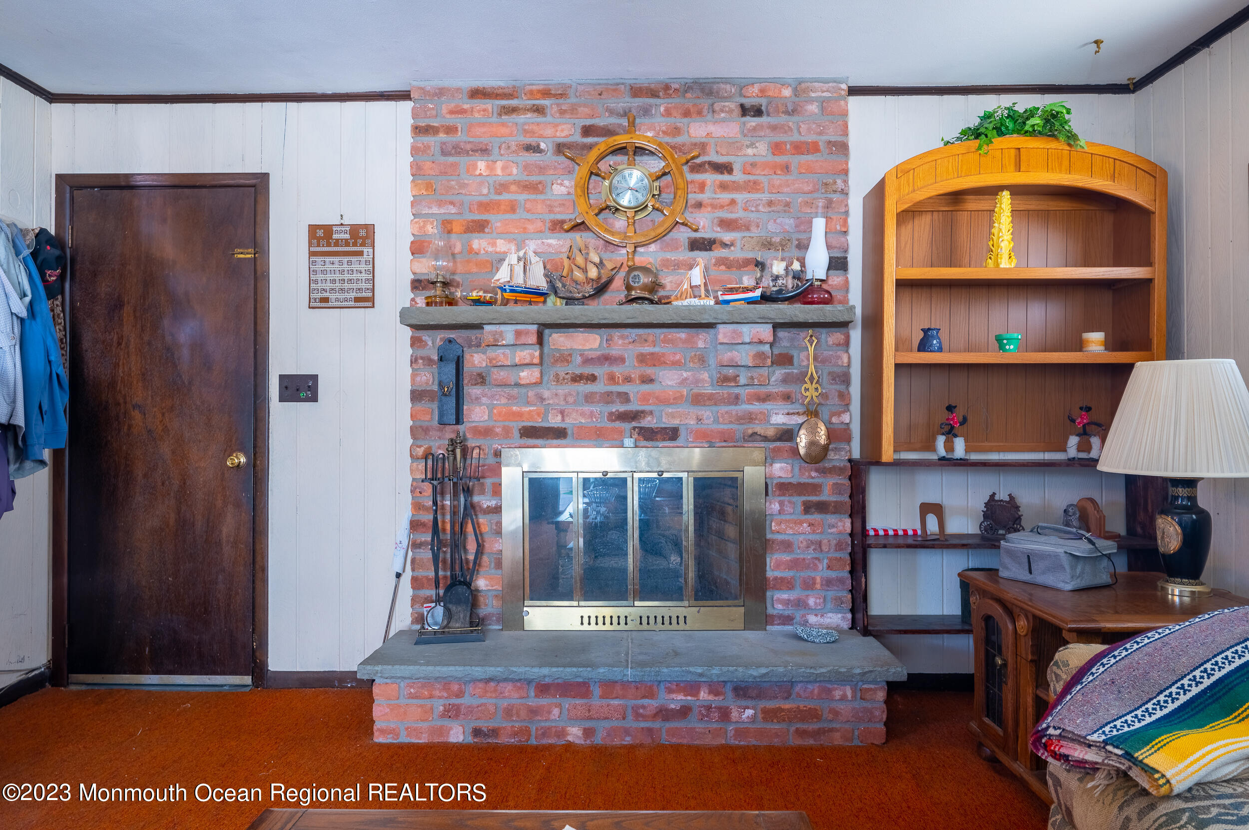 196 Pinewood Road Toms River, NJ 08753 - Photo 13 of 27 Family 4