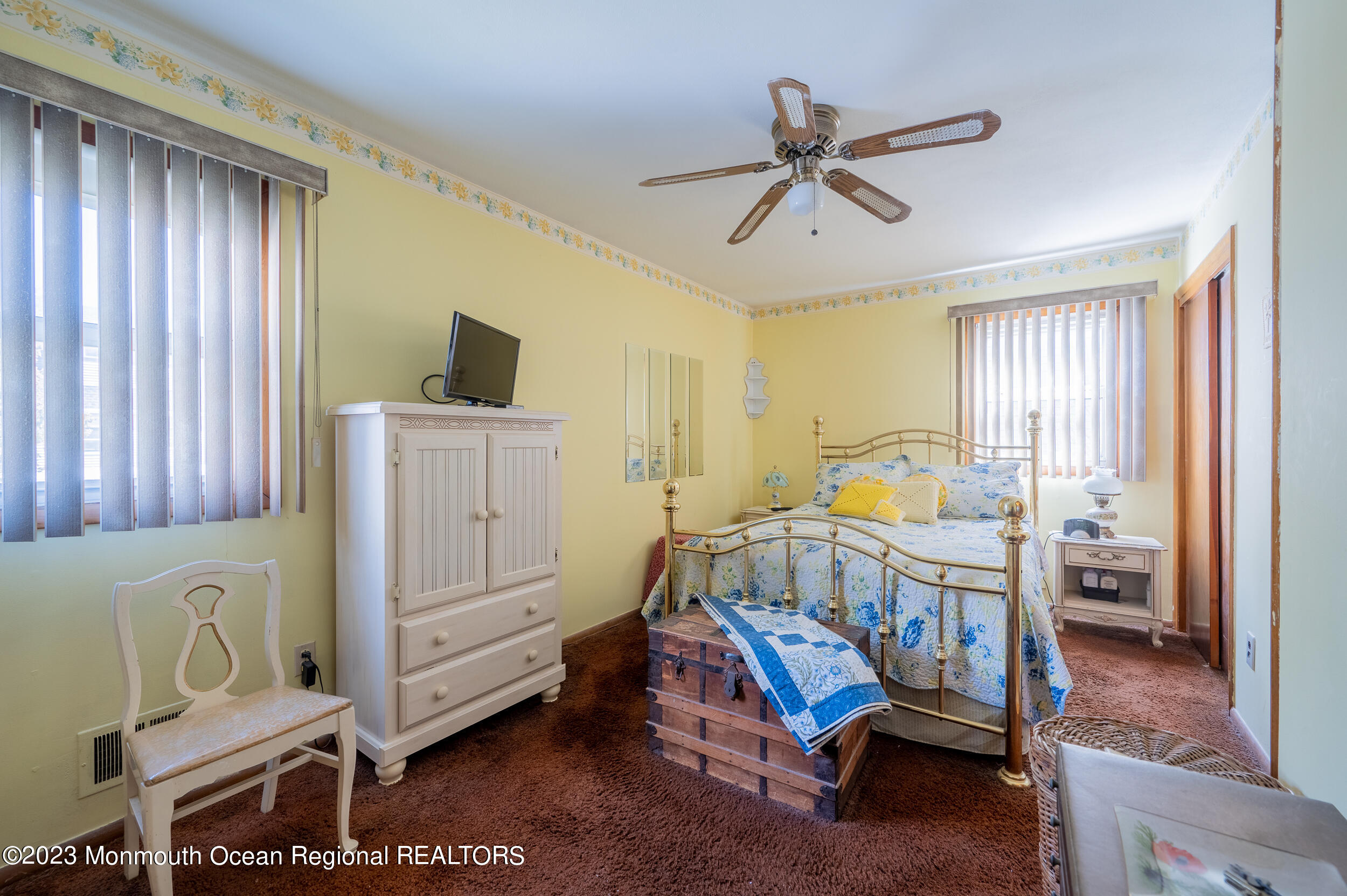 196 Pinewood Road Toms River, NJ 08753 - Photo 14 of 27 Bed 2a