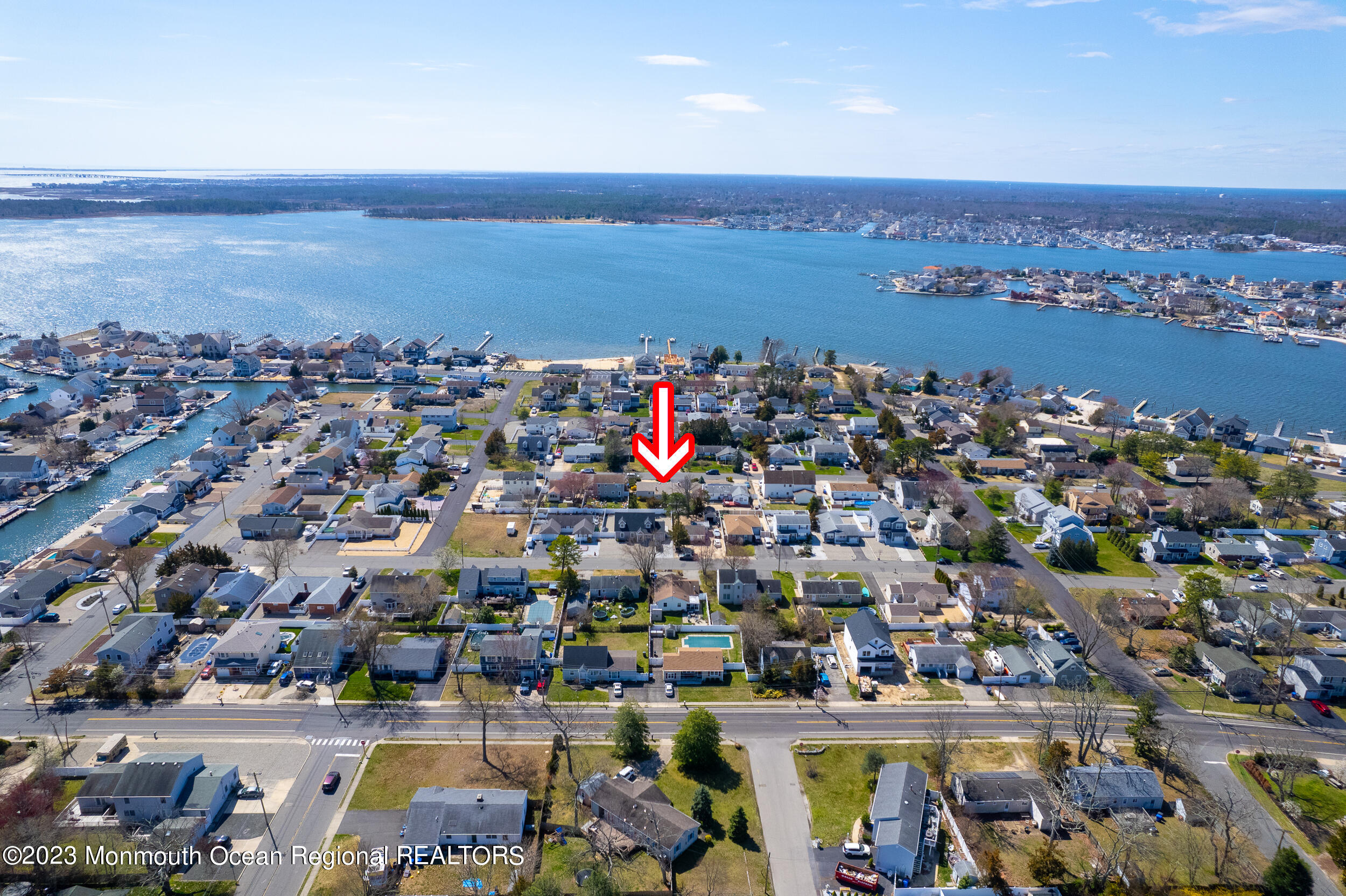 196 Pinewood Road Toms River, NJ 08753 - Photo 3 of 27 Back 2a