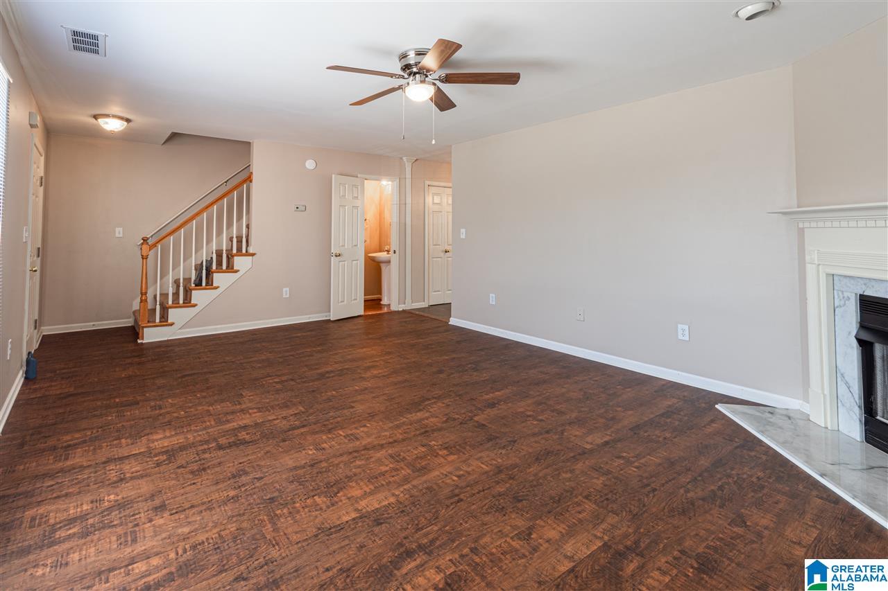 325 Rocky Ridge Circle Helena, AL 35080 - Photo 3 of 19