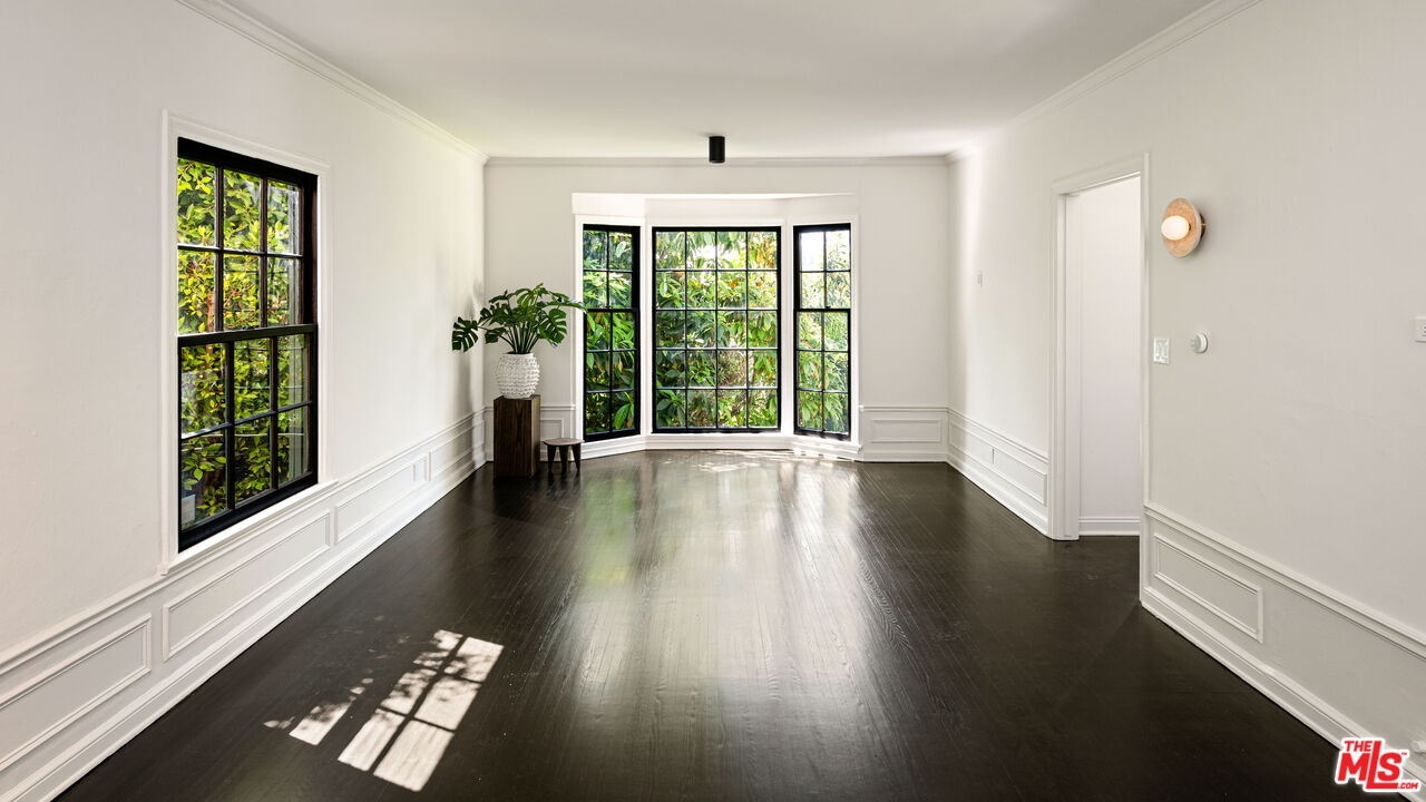 1954 Hillcrest Road, Unit 8 Los Angeles, CA 90068 - Photo 2 of 24