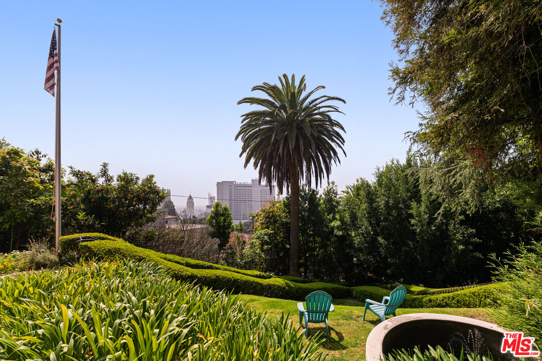 1954 Hillcrest Road, Unit 8 Los Angeles, CA 90068 - Photo 21 of 24