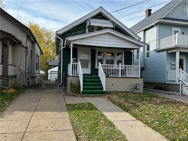 $189,900 | 82 Beatrice Avenue, Buffalo, NY 14207