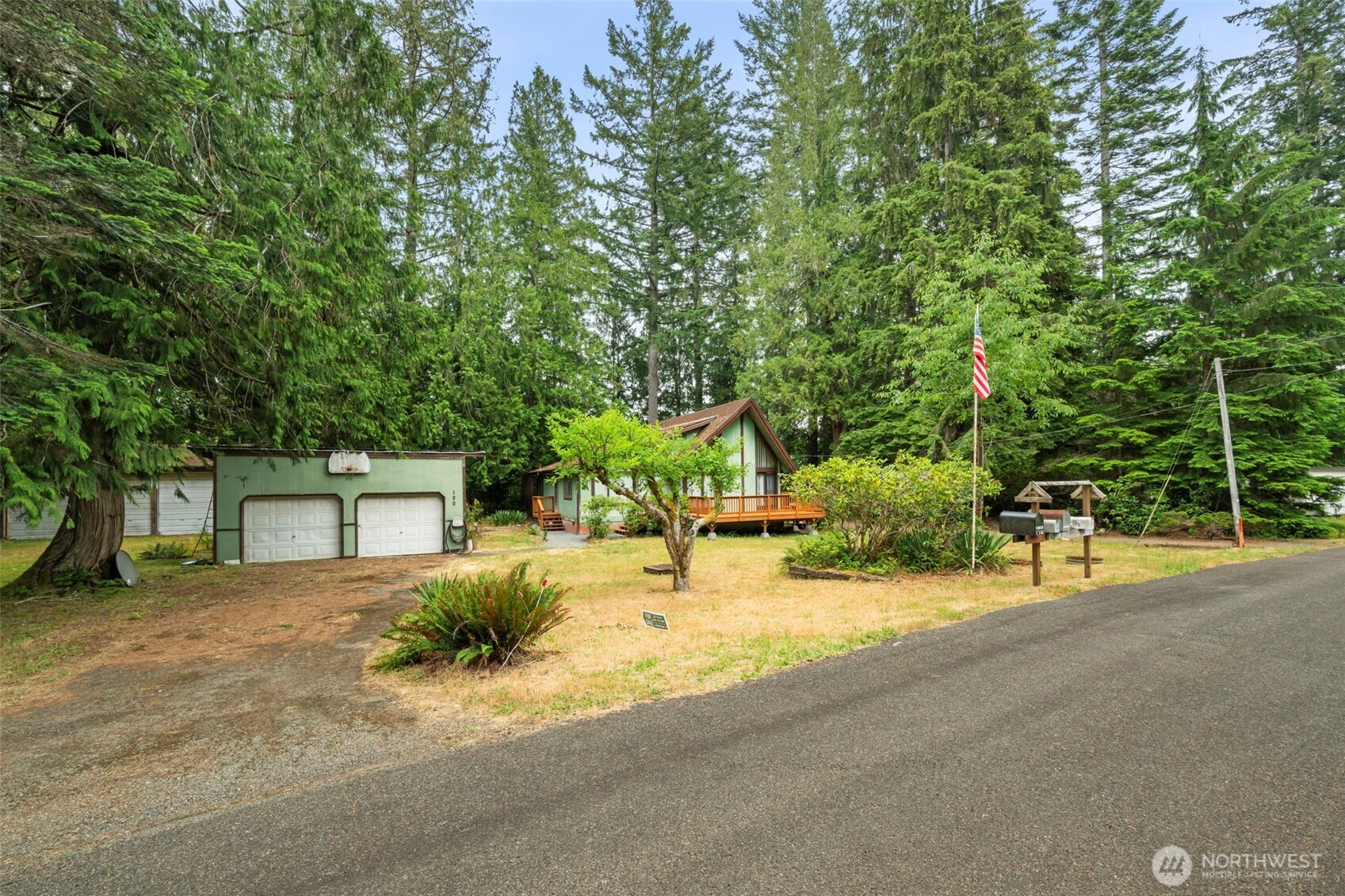 120 Ridge Road Brinnon, WA 98320 - Photo 4 of 37