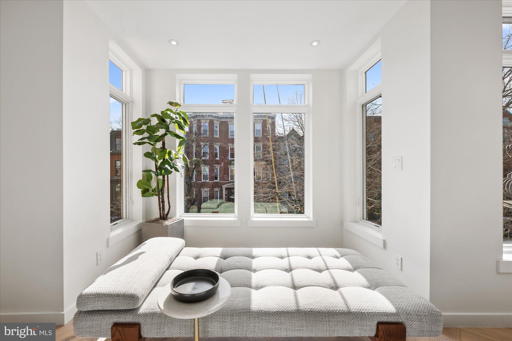 1319 R Street Northwest, Unit 2101 Washington, DC 20009 - Photo 16 of 37 Sun-filled Seating