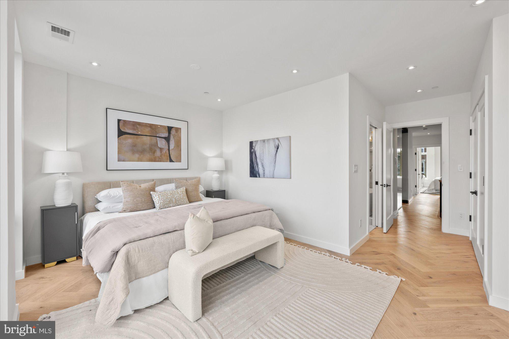 1319 R Street Northwest, Unit 2101 Washington, DC 20009 - Photo 23 of 37 Gallery Image 23