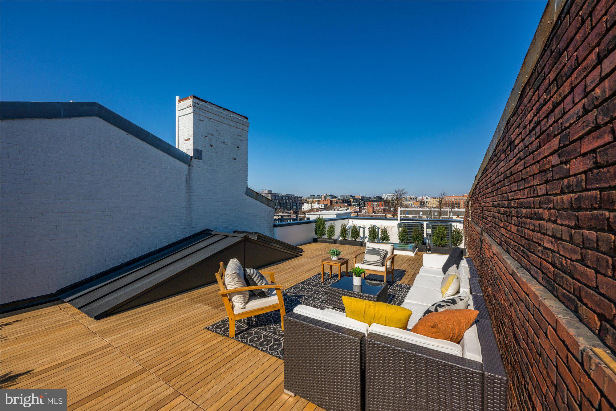 1319 R Street Northwest, Unit 2101 Washington, DC 20009 - Photo 35 of 37 Gallery Image 35