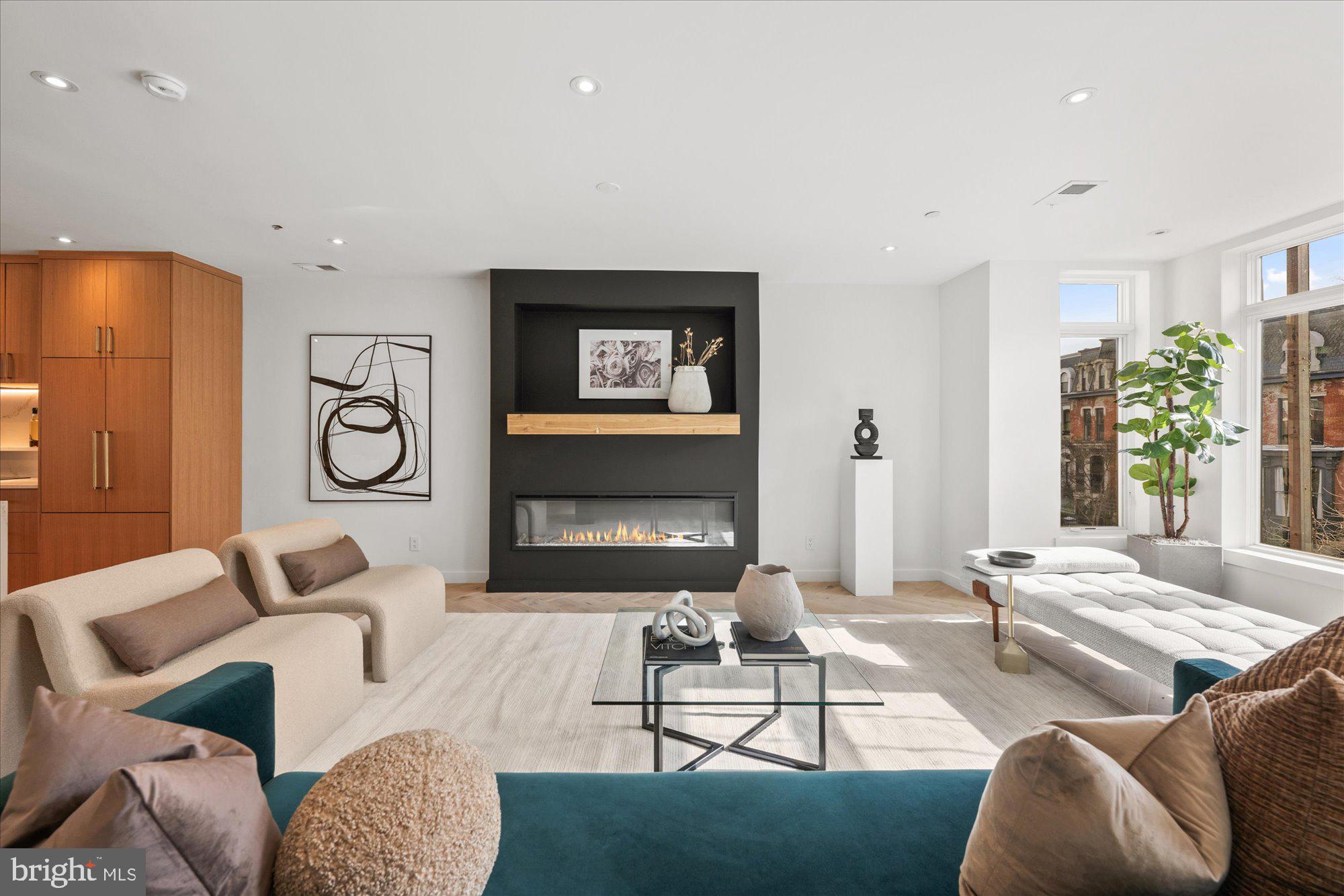1319 R Street Northwest, Unit 2101 Washington, DC 20009 - Photo 5 of 37 Gallery Image 5