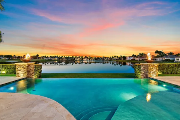 $10,900,000 | 636 Hermitage Circle, Palm Beach Gardens, FL 33410