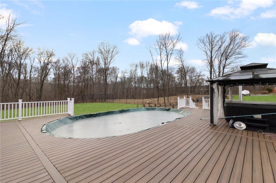 17 Evergreen Road Lincoln, RI 02865 - Photo 35 of 36 Gallery Image 35