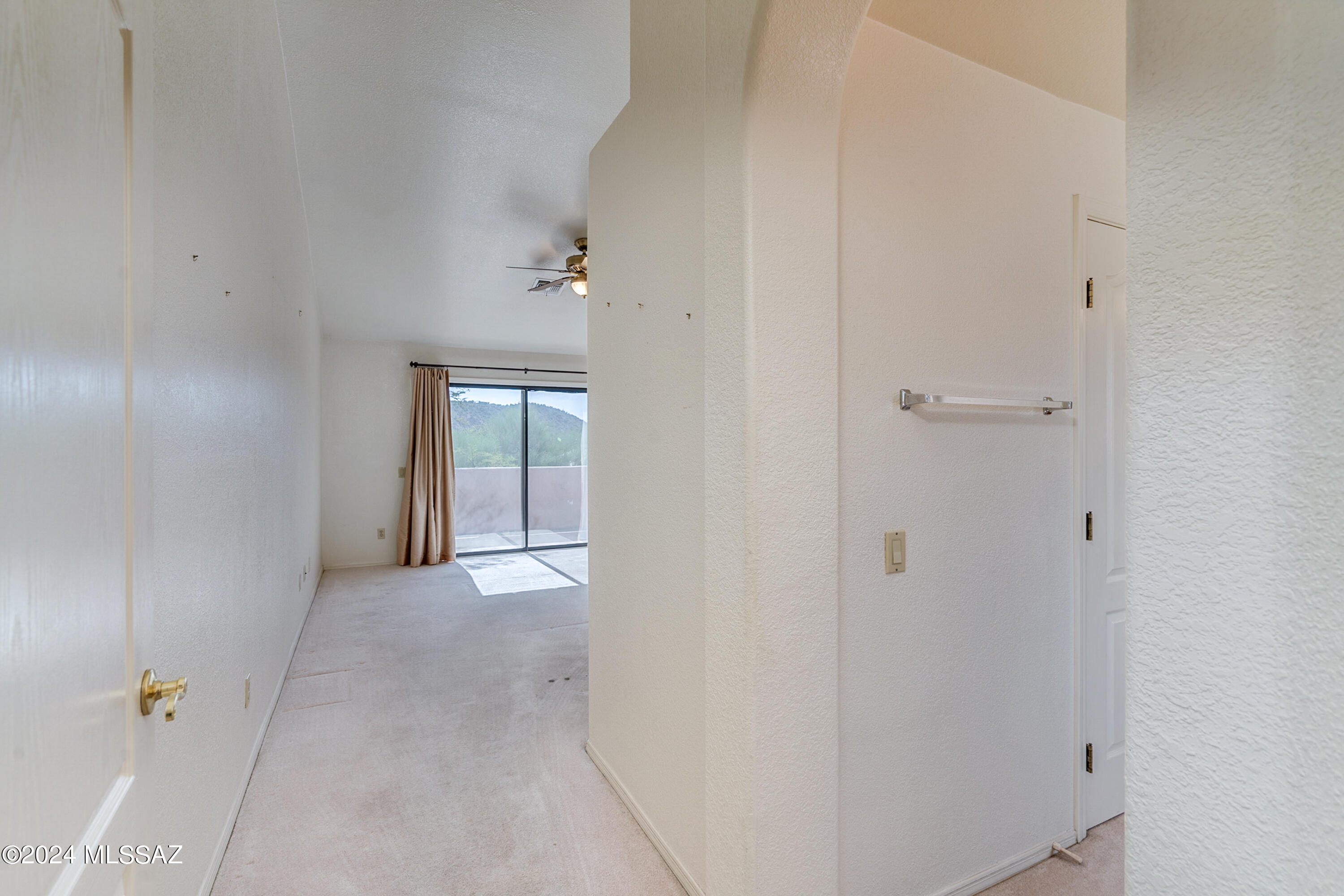 5259 North Mountain Terrace Road Tucson, AZ 85750 - Photo 15 of 38