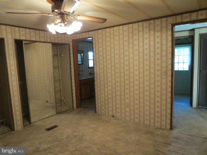 45136 Andover Estates Road Valley Lee, MD 20692 - Photo 22 of 27 Bedroom (Master)