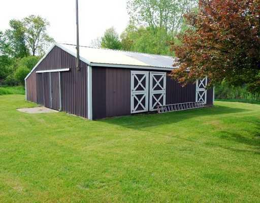 11260 Darwood Road Pinckney, MI 48169 - Photo 9 of 10 Photo 9