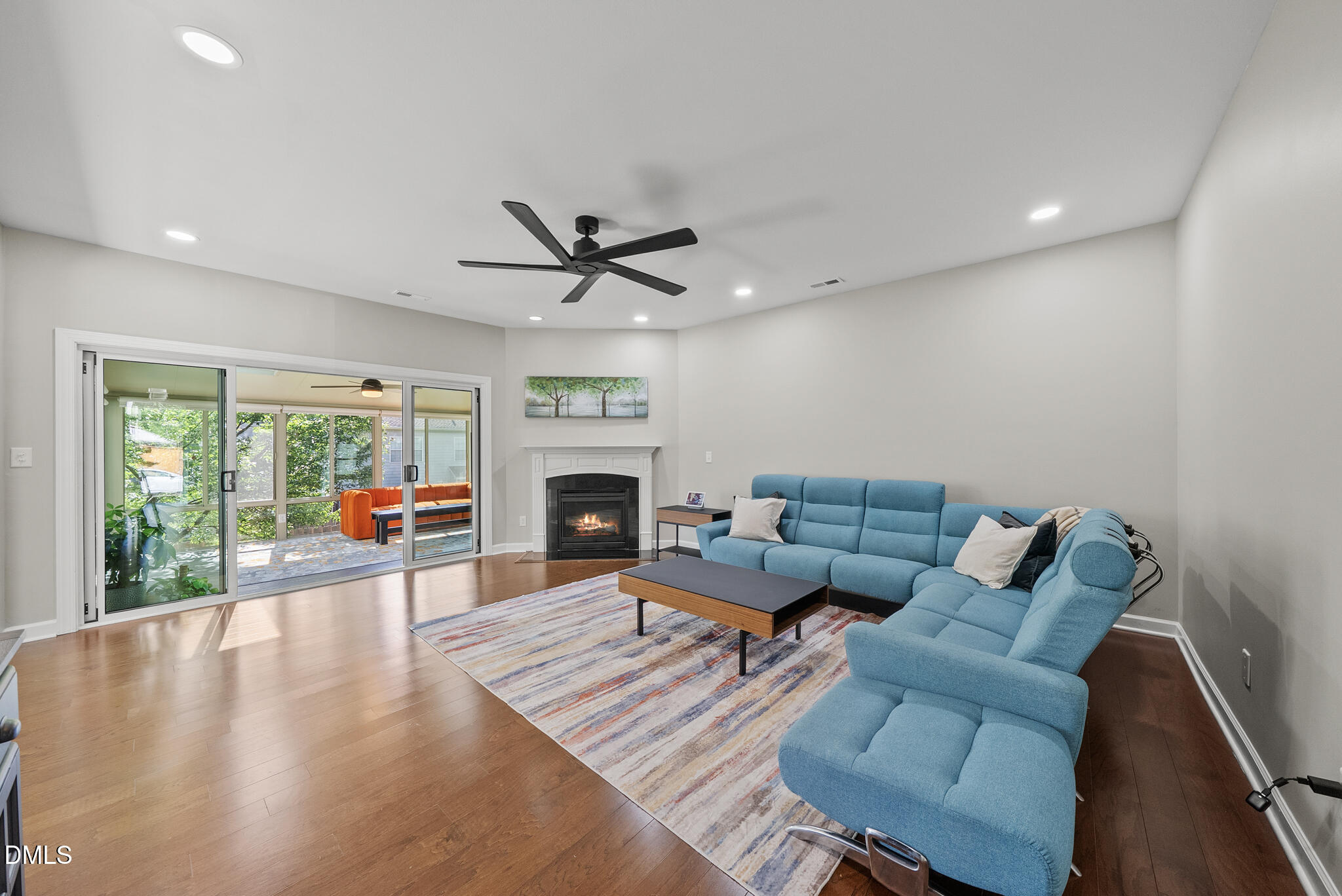 619 Laurel Berry Court Apex, NC 27523 - Photo 11 of 34 DSC06918