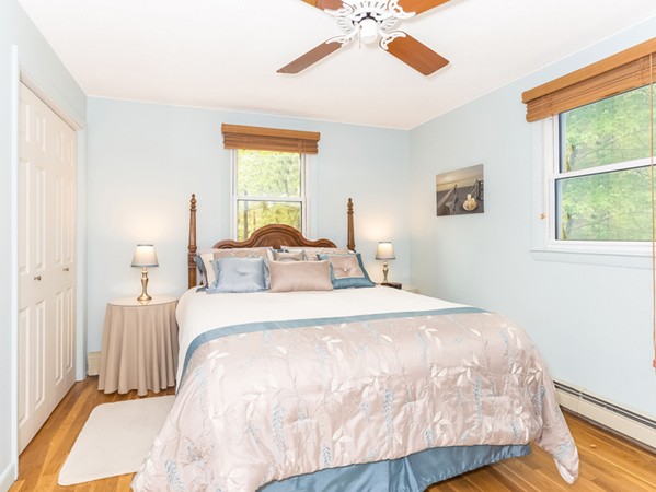 11 Marshbrook Road Billerica, MA 01821 - Photo 8 of 19 Gallery Image 8