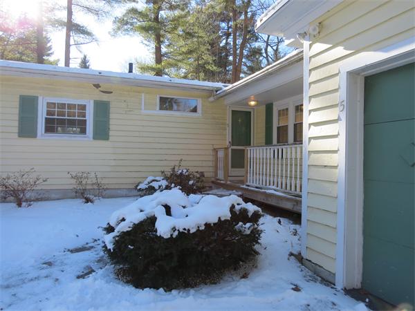 5 Maxwell Road Bedford, MA 01730 - Photo 12 of 13 Gallery Image 12