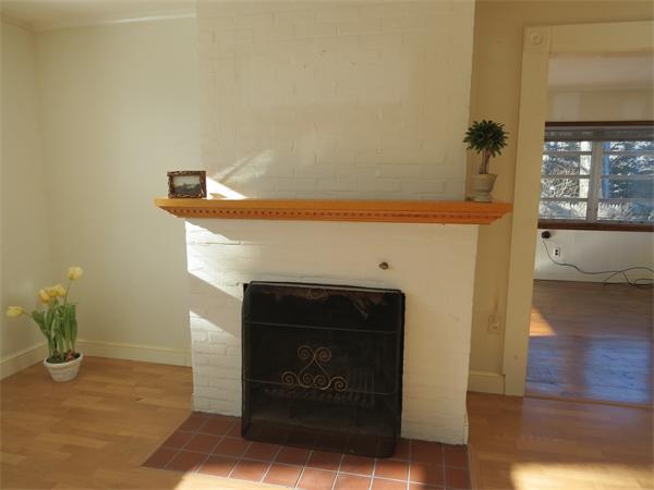 5 Maxwell Road Bedford, MA 01730 - Photo 3 of 13 Gallery Image 3