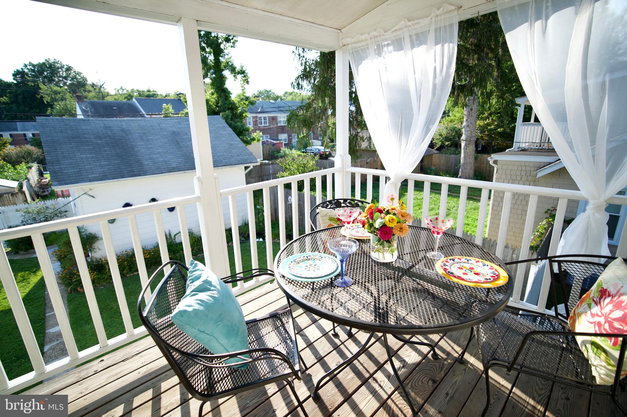 232 Mallow Hill Road Baltimore, MD 21229 - Photo 14 of 63 Private deck space