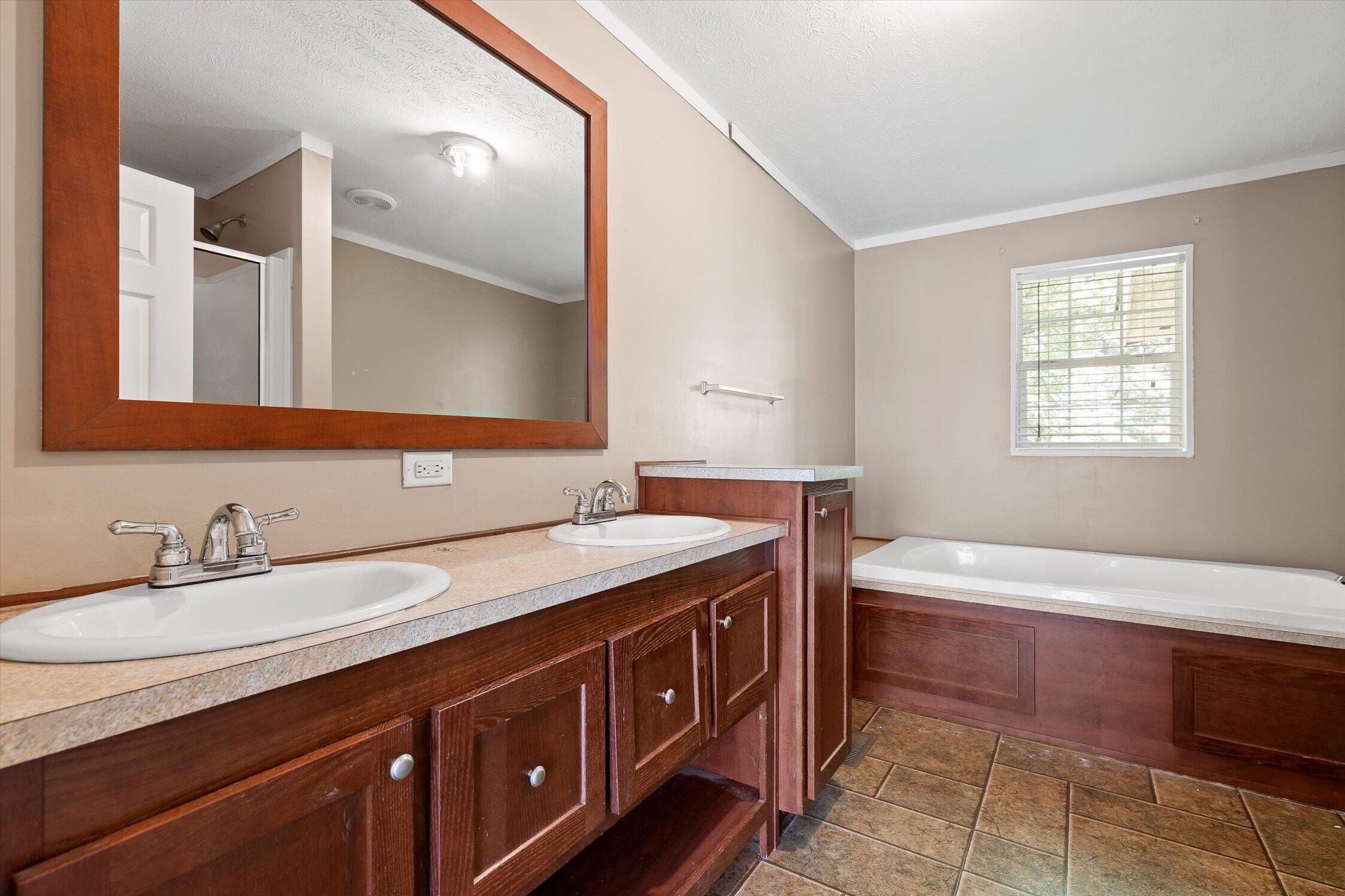 205 Ridge Road Whitwell, TN 37397 - Photo 10 of 44 En-Suite