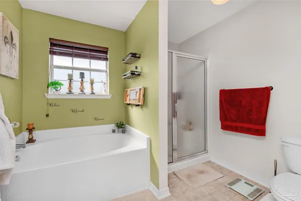 $2,300 | 3437 Wasatch Range Loop, Bellview, FL 32526