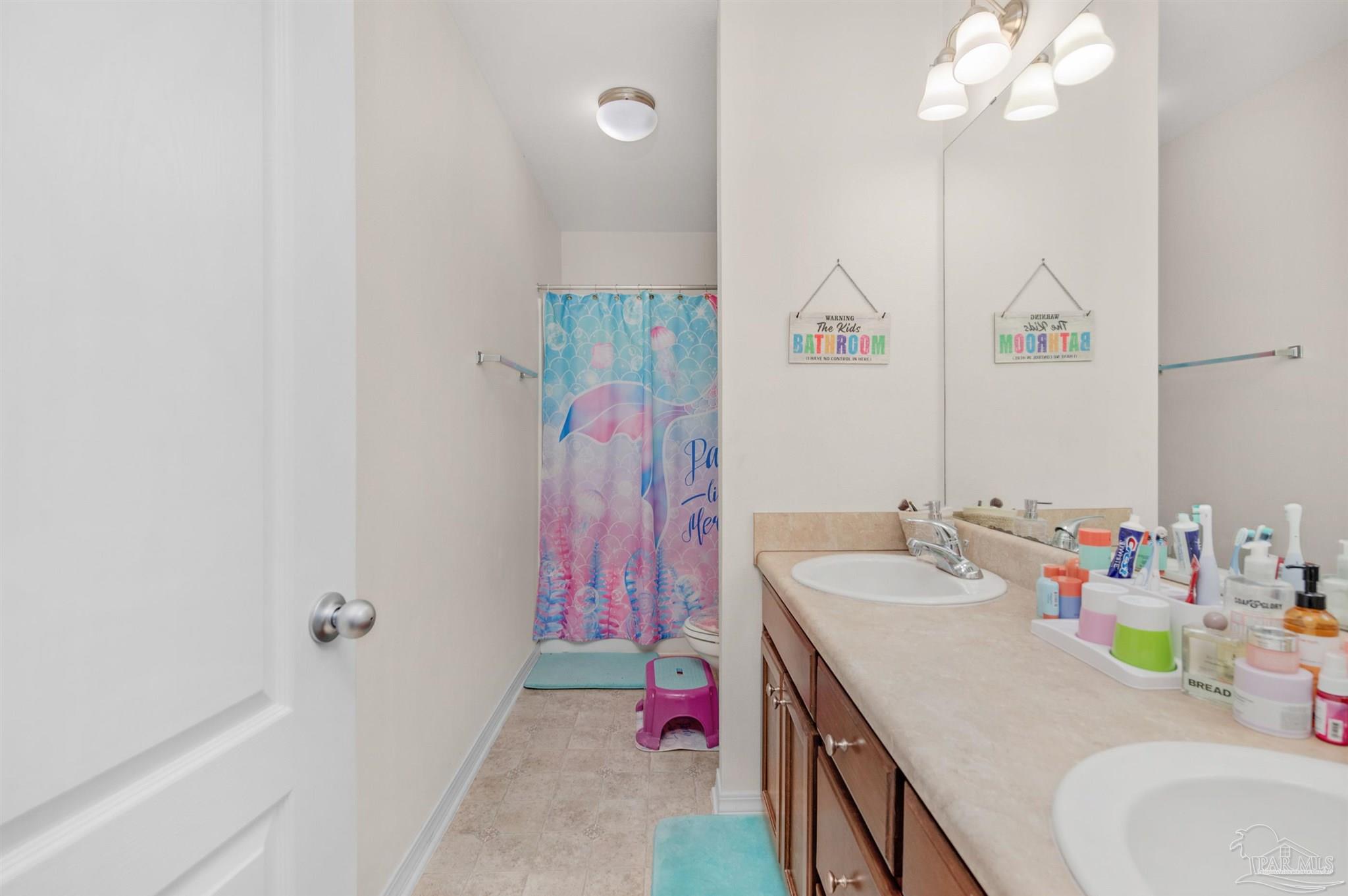 3437 Wasatch Range Loop Bellview, FL 32526 - Photo 22 of 34