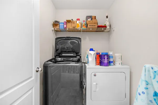 $2,300 | 3437 Wasatch Range Loop, Bellview, FL 32526